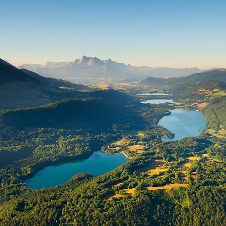 Romantique Avec Jaccuzzi - Proche Des Lacs - La Secrete Vakantiehuis La Mure (Isere)